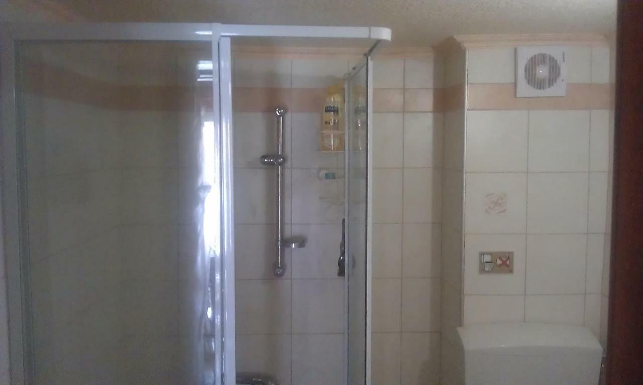 Apartment 60M From Sea! Nea Kallikrateia Ngoại thất bức ảnh